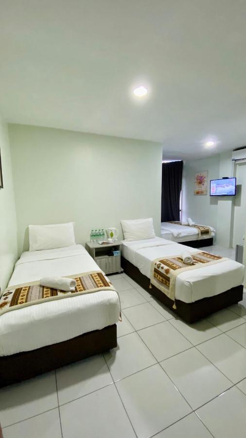 Milvus Hotel Kuah Kültér fotó