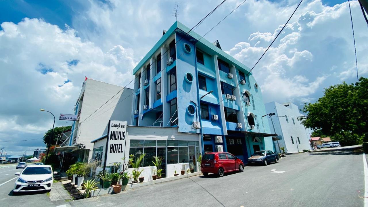 Milvus Hotel Kuah Kültér fotó