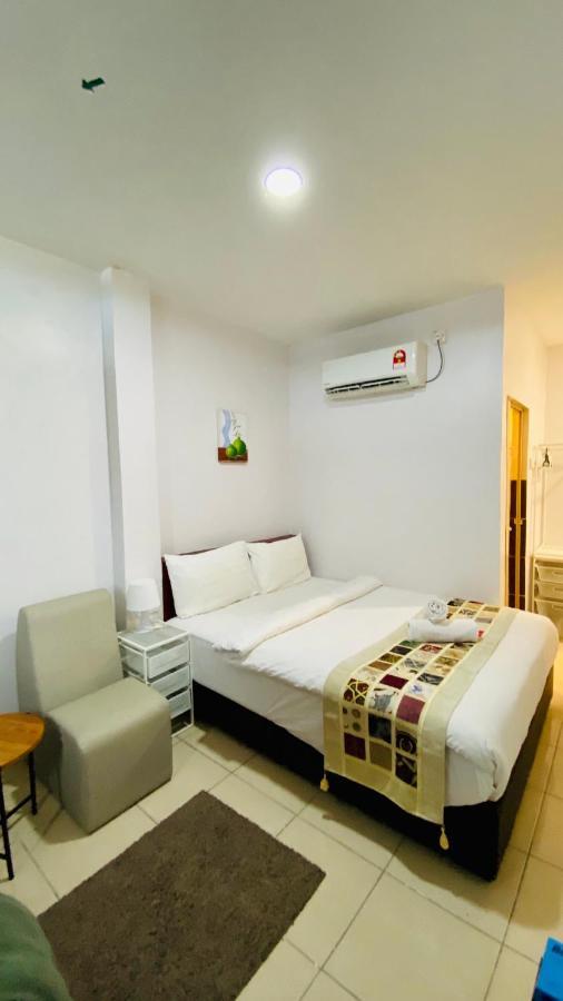 Milvus Hotel Kuah Kültér fotó