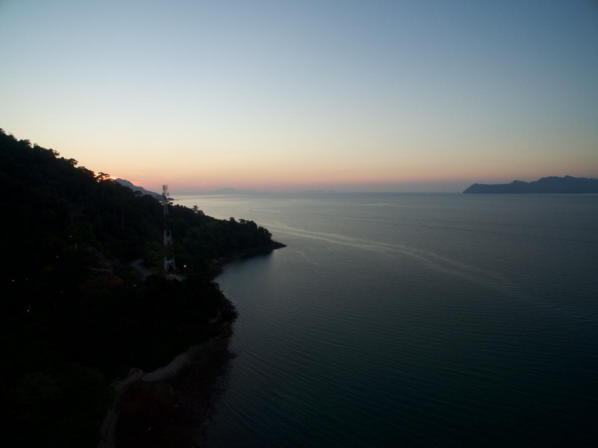 Milvus Hotel Kuah Kültér fotó