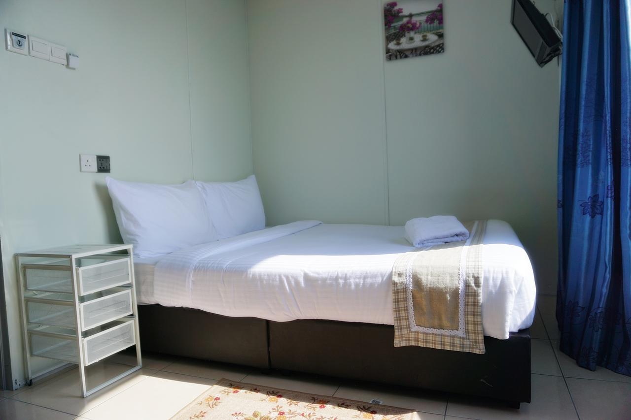 Milvus Hotel Kuah Kültér fotó